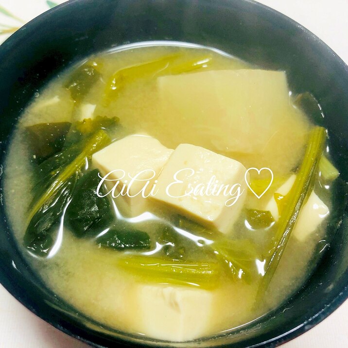 簡単汁物 かぶと豆腐の味噌汁 レシピ 作り方 By あいあい 楽天レシピ 簡単汁物 かぶと豆腐の味噌汁 レシピ 作り方 By あいあい 楽天レシピ